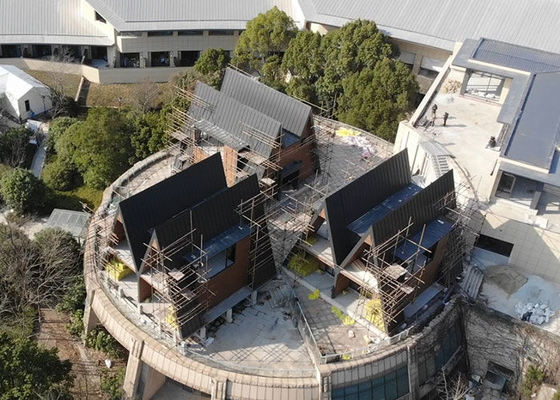 প্রিফ্যাব্রিকেটেড মডুলার হোম কাঠের ডিজাইন সাইক্লোন প্রতিরোধী বাংলো কিট হোম দ্রুত নির্মাণ