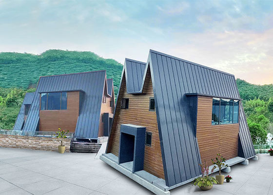 হালকা ইস্পাত ফ্রেমের একটি ঘর সহ প্রিফ্যাব স্টিল মডুলার হোম কাঠের বাংলো ছুটির জন্য