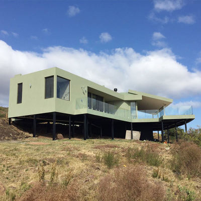 দুই বেডরুমের সৃজনশীল নকশা। প্রিফ্যাব্রিকেটেড হালকা ইস্পাত ফ্রেম এক-পরিবার বাড়ি।