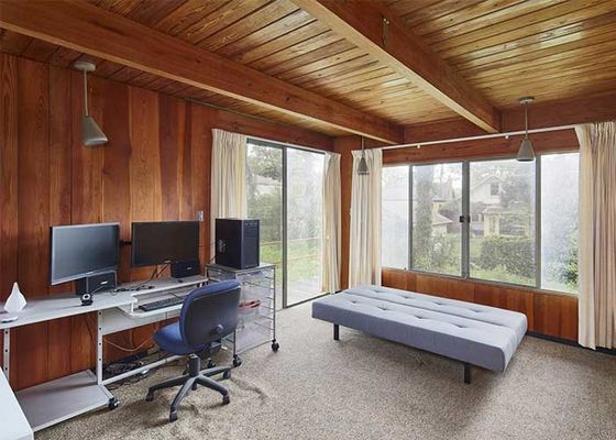 Steel Structure Wooden Decorate Houses , Prefabricated Bungalow Homes Kits