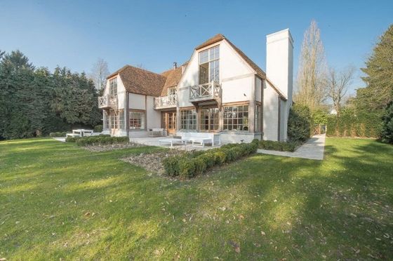 অস্ট্রেলিয়া স্ট্যান্ডার্ড প্যানেলাইজড সিস্টেম বিলাসবহুল হালকা ইস্পাত ফ্রেম প্রিফ্যাব্রিকেটেড হাউস